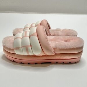 UGG‎ Women's Size 12 Maxi Slide Logo Sandal Pink Scallop Puff Platform Fur Lined